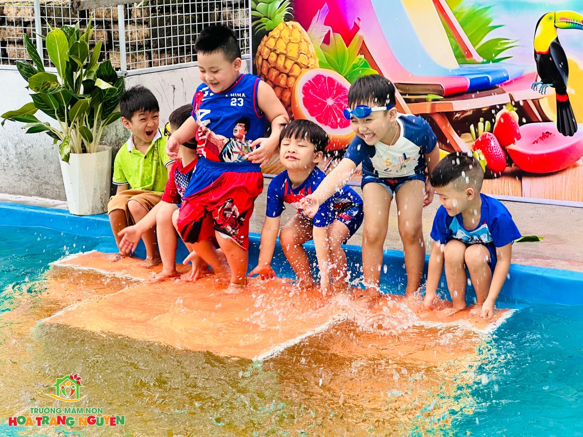 Sôi động, rộn ràng các hoạt động Tổng kết dự án